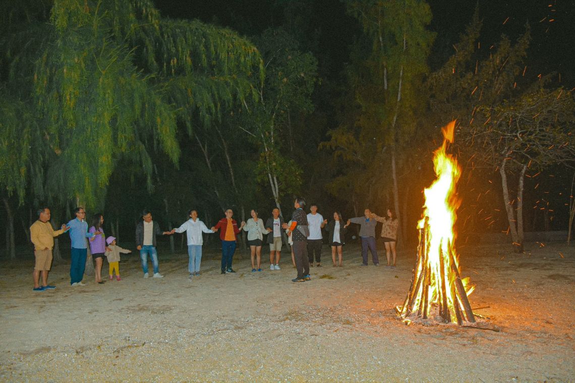 đảo khỉ suối hoa lan